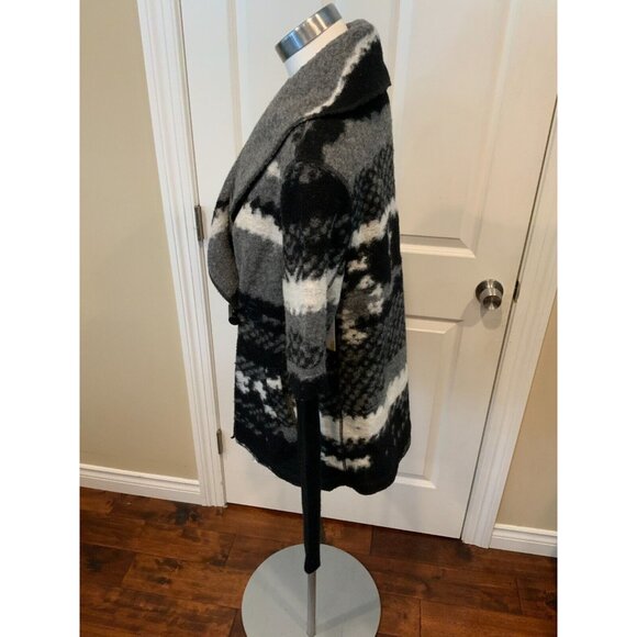 John + Jenn Gray & Black Wool Western Wrap Coat, Size Small - Picture 4 of 6